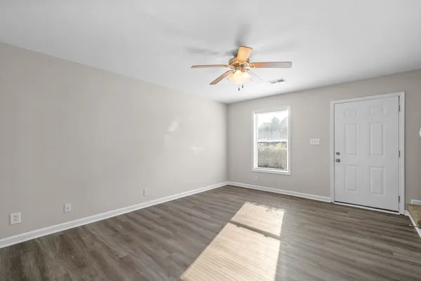 $995 | 129 Coyote Court, Unit 5, Clarksville, TN 37043