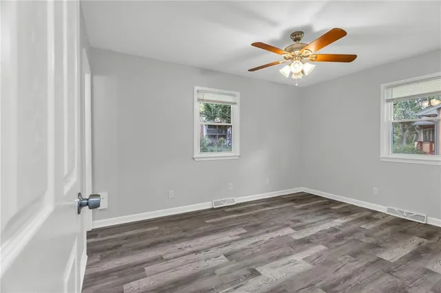 $299,000 | 6920 Northwest 76th Place, Kansas City, MO 64152