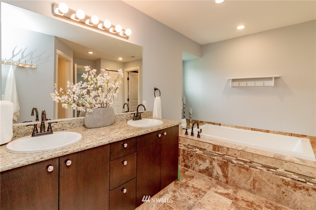 33215 Locke Road Roy, WA 98580 - Photo 17 of 25 Gallery Image 17