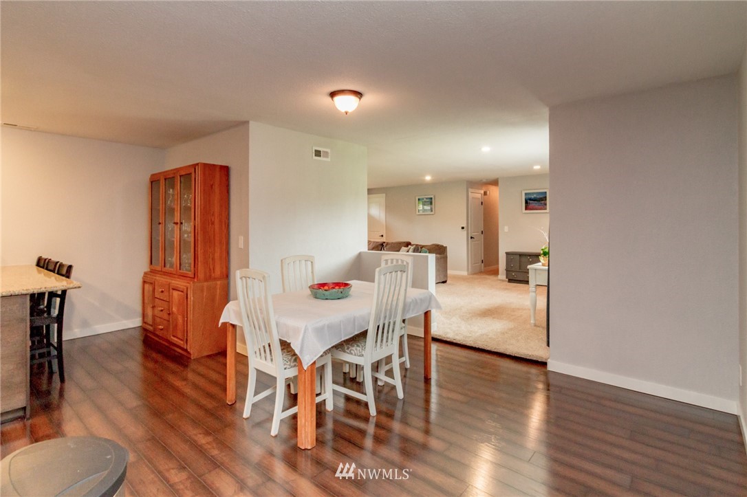 33215 Locke Road Roy, WA 98580 - Photo 6 of 25 Gallery Image 6
