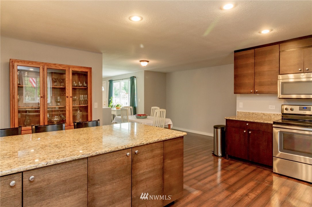 33215 Locke Road Roy, WA 98580 - Photo 10 of 25 Gallery Image 10