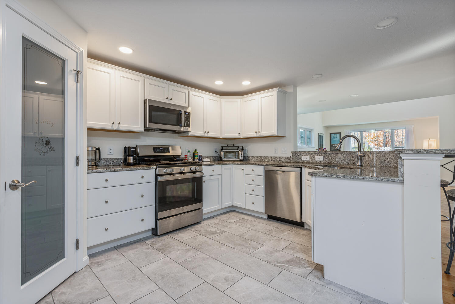 26 Carding Ml Loop Wells, ME 04090 - Photo 6 of 34 Eat-in Kitchen