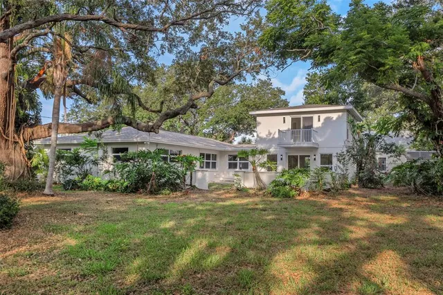 $789,999 | 1905 Pine Tree Lane, Largo, FL 33770