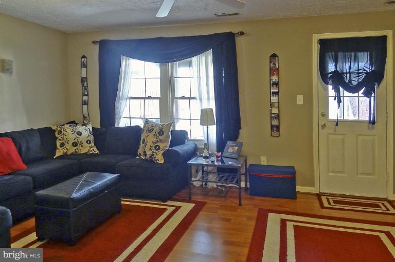 2429 Warm Spring Way Odenton, MD 21113 - Photo 23 of 26 Family Room