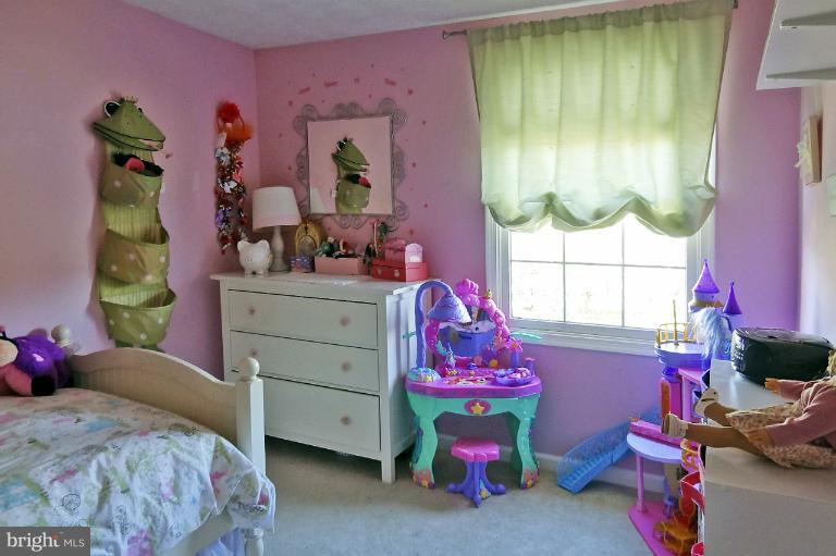 2429 Warm Spring Way Odenton, MD 21113 - Photo 4 of 26 Bedroom