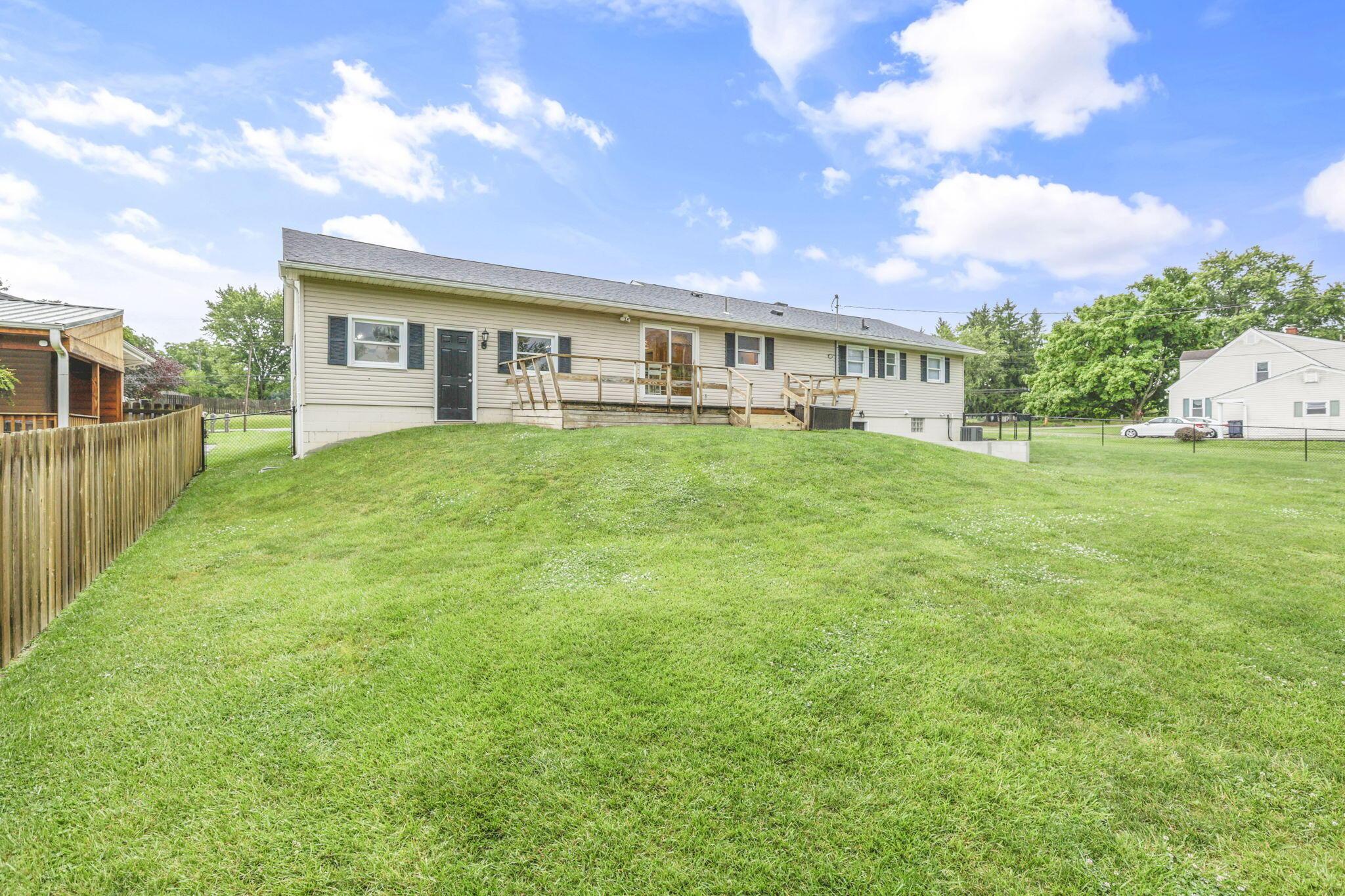 1404 Pleasantville Road Lancaster, OH 43130 - Photo 58 of 64 61-web-or-mls-_S5A9594
