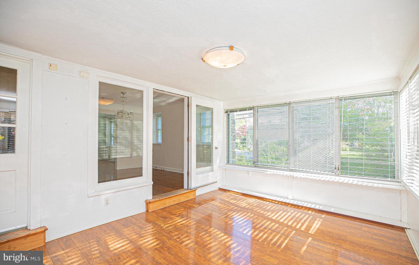 526 Williams Road Wynnewood, PA 19096 - Photo 3 of 28