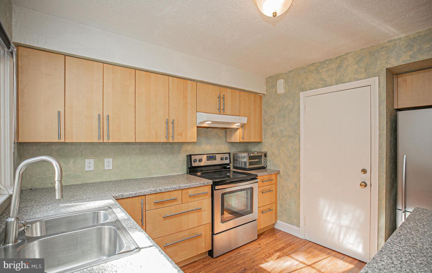 526 Williams Road Wynnewood, PA 19096 - Photo 10 of 28