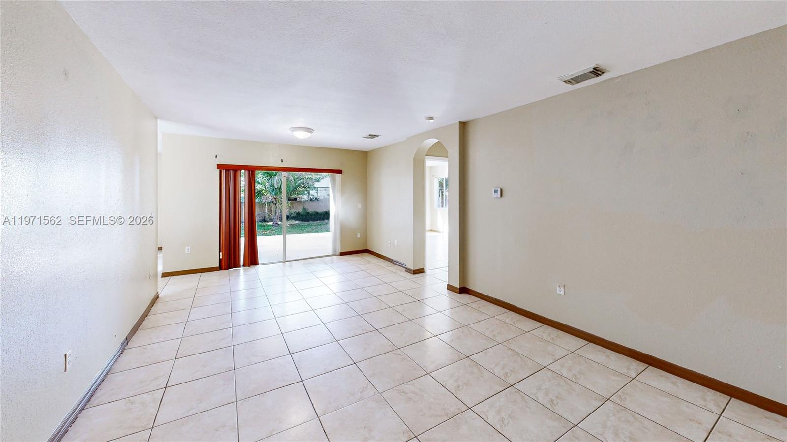 13402 Southwest 284th Street Homestead, FL 33033 - Photo 9 of 63 Gallery Image 9