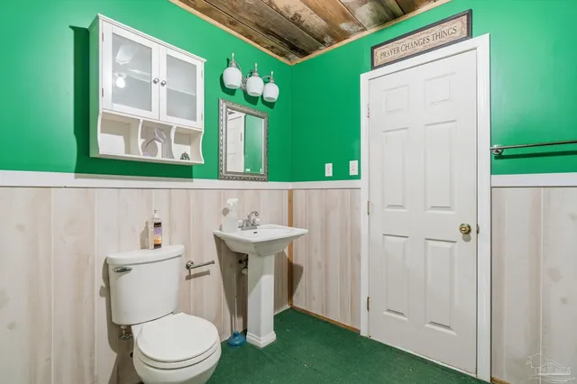 $998,000 | 951 Coronado Drive, Gulf Breeze, FL 32563