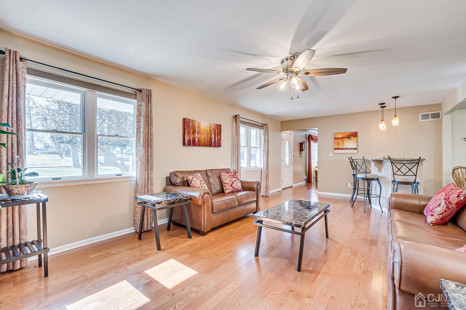 22 Dundee Road Kendall Park, NJ 08824 - Photo 21 of 38 Gallery Image 21
