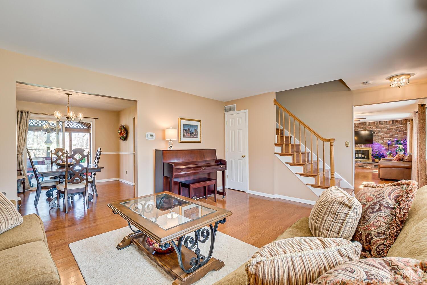 22 Dundee Road Kendall Park, NJ 08824 - Photo 7 of 38 Gallery Image 7