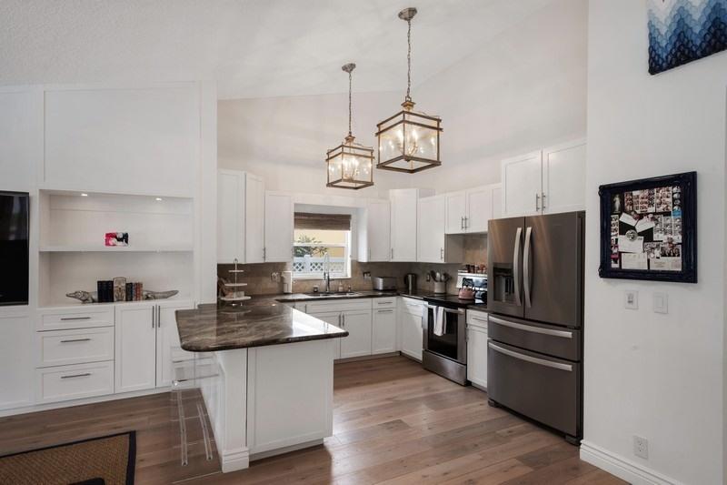 2891 Northwest 34th Street Boca Raton, FL 33434 - Photo 5 of 18 Kitchen