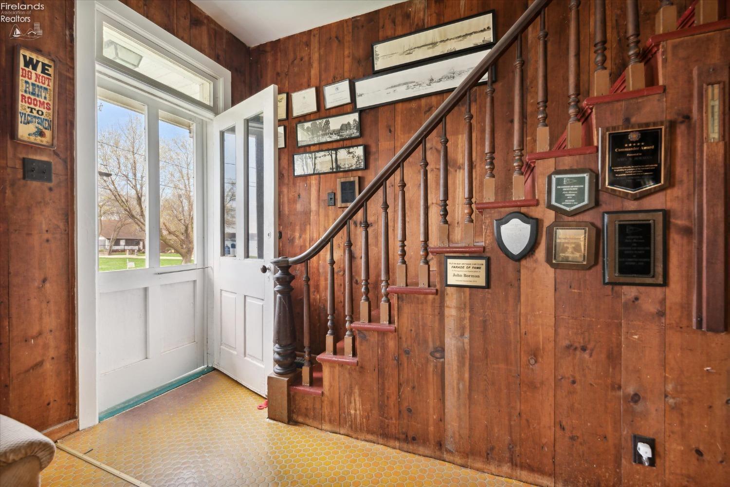 155 Chapman Road Put In Bay, OH 43456 - Photo 4 of 61 Gallery Image 4