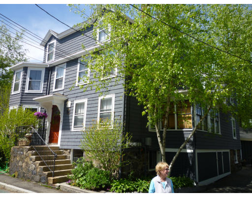 12 Darling Street, Unit 1 Marblehead, MA 01945 - Photo 1 of 1 Gallery Image 1