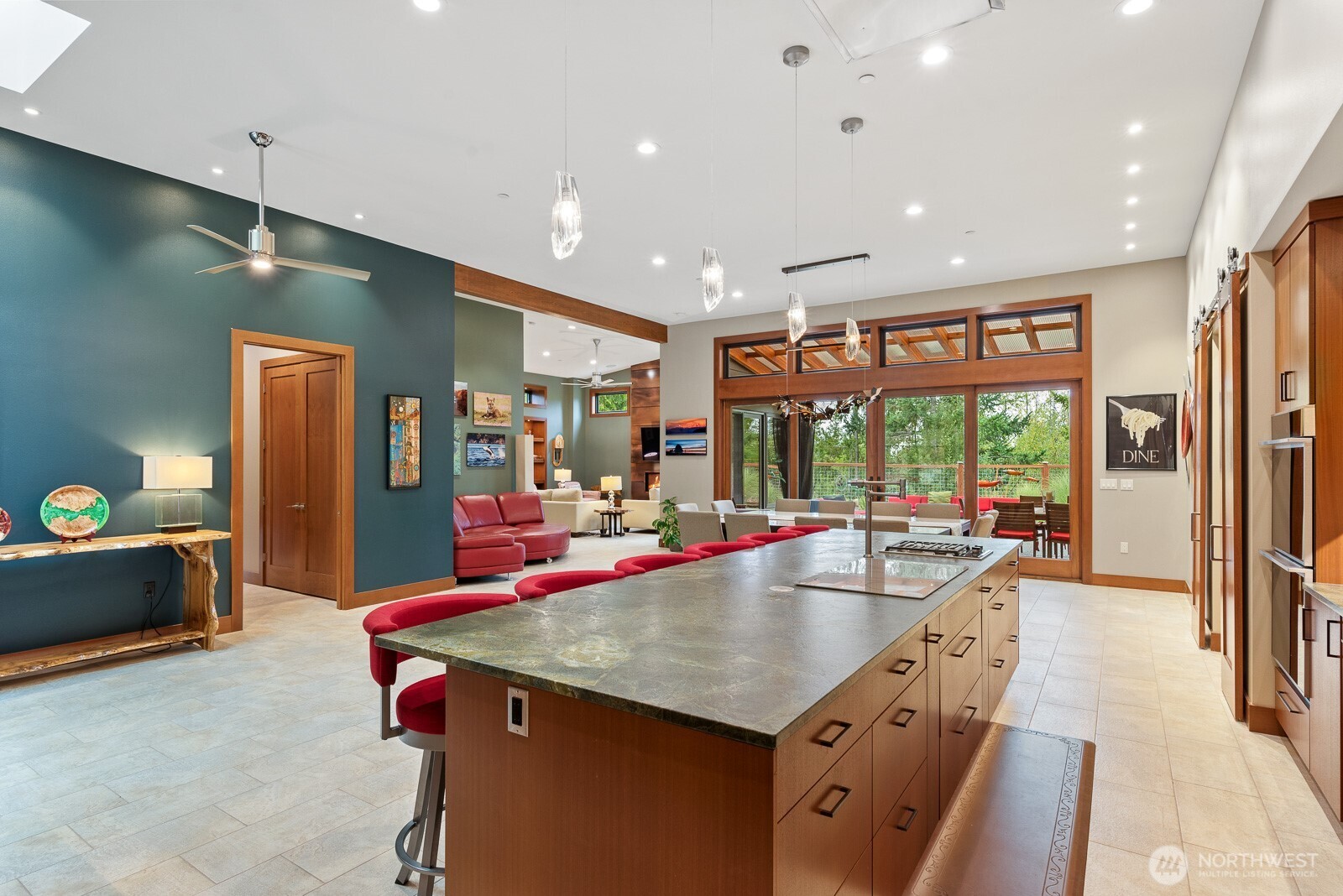 11897 Whistle Ridge Place Anacortes, WA 98221 - Photo 10 of 40