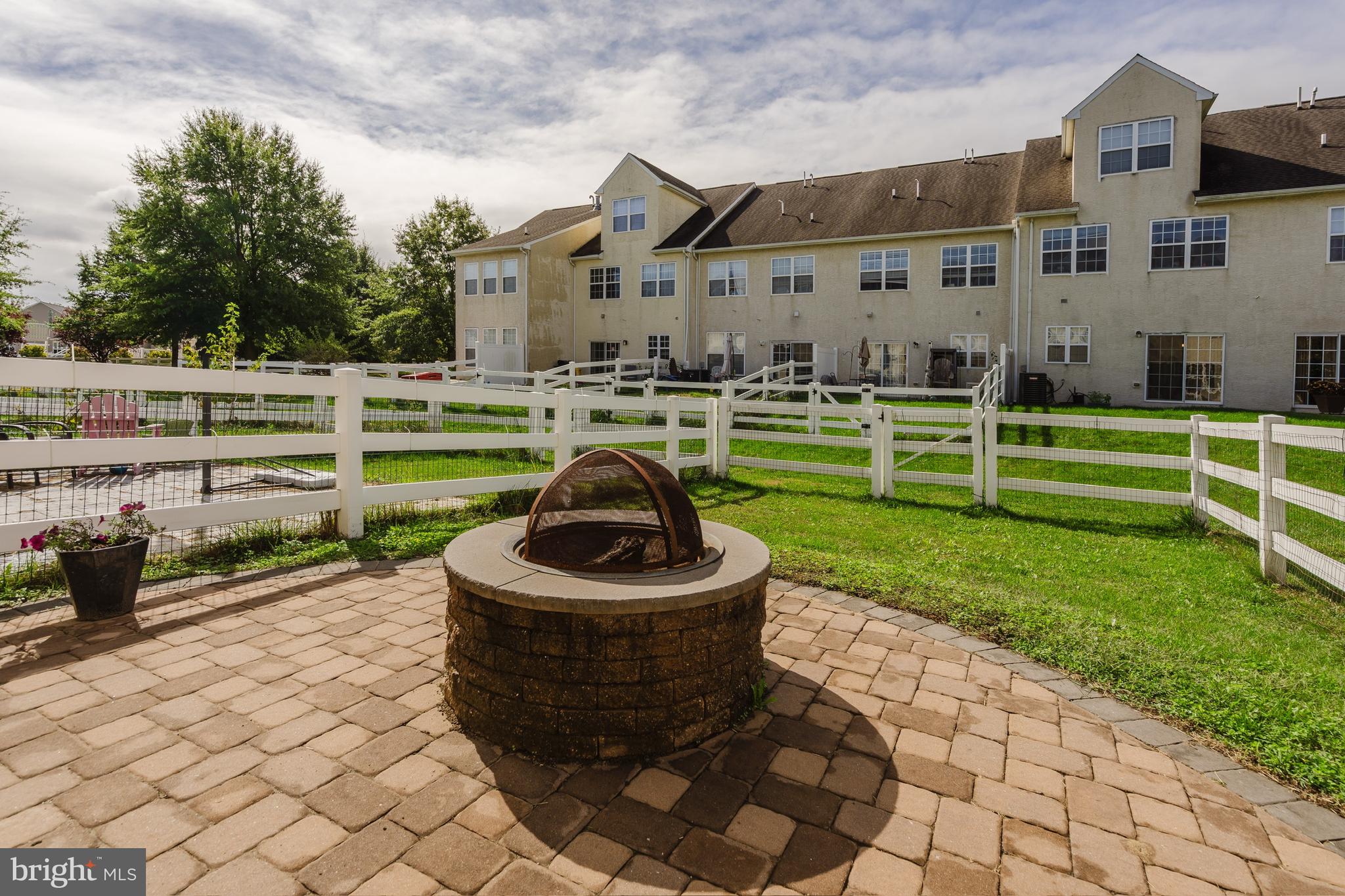 189 Gillespie Avenue Middletown, DE 19709 - Photo 26 of 62 Custom Paver Patio w/ Fire Pit