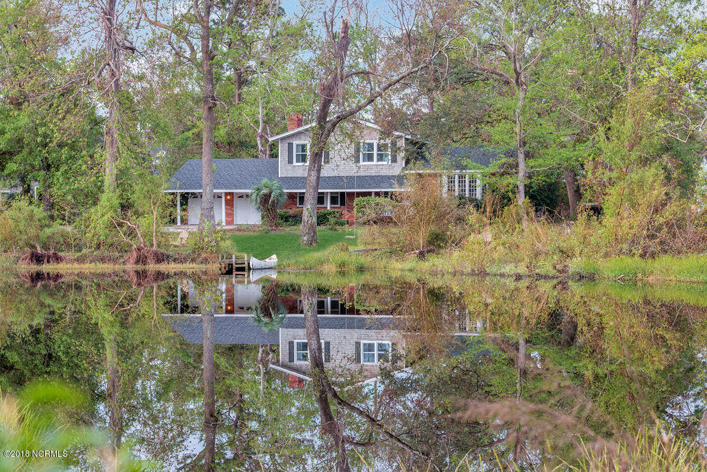 1806 Middle Sound Loop Road Wilmington, NC 28411 - Photo 5 of 54 28527DD2-A05C-4DBE-9695-22ED1D539159