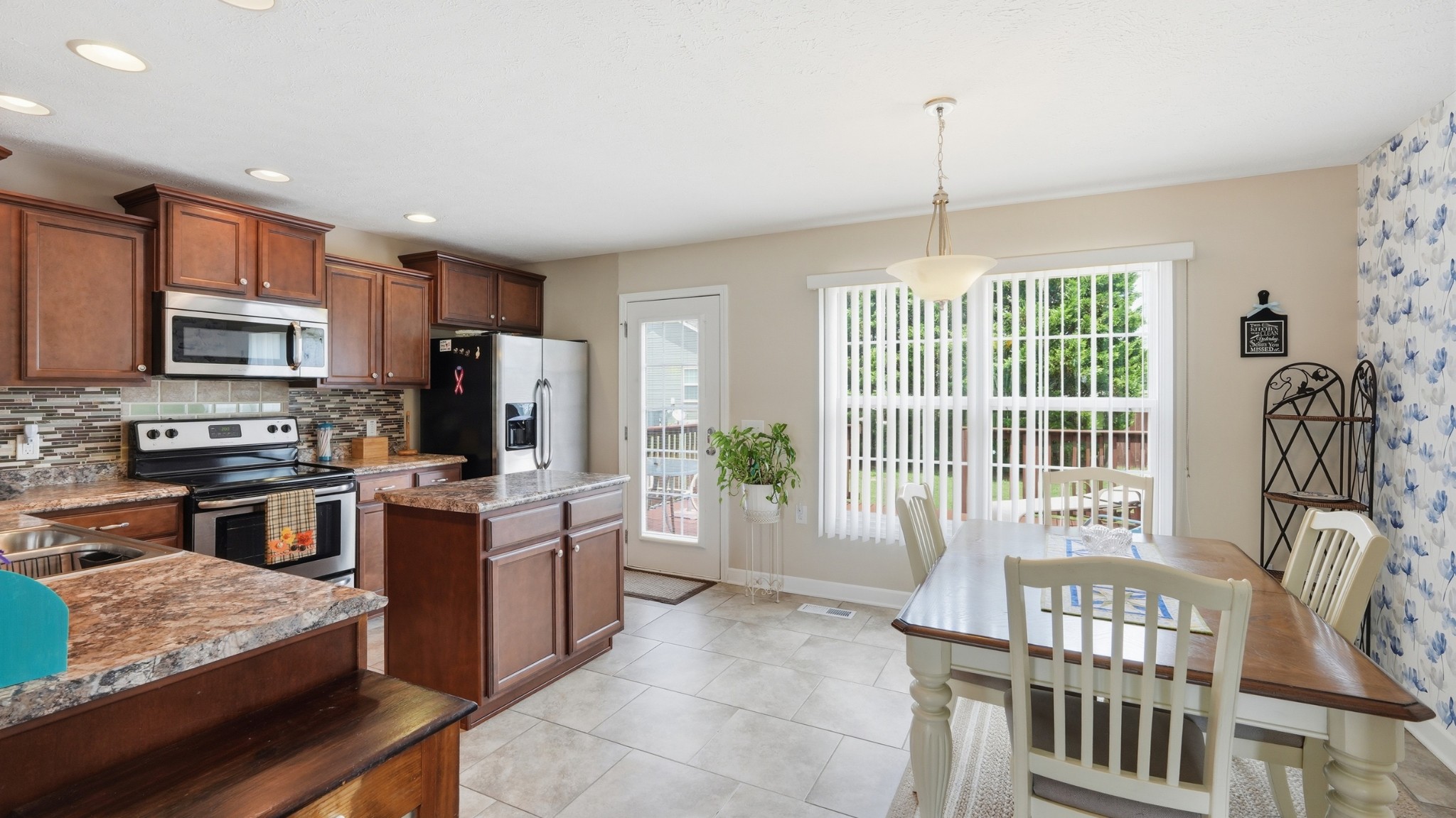 107 Creek Chase Road Manchester, TN 37355 - Photo 8 of 29