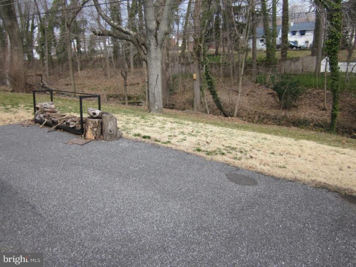 357 Lester Road Springfield, PA 19064 - Photo 13 of 15 View in Back