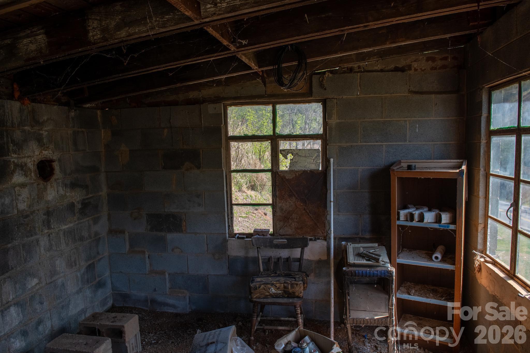 2687 Indian Grave Road Lenoir, NC 28645 - Photo 12 of 31 a bathroom with a shower