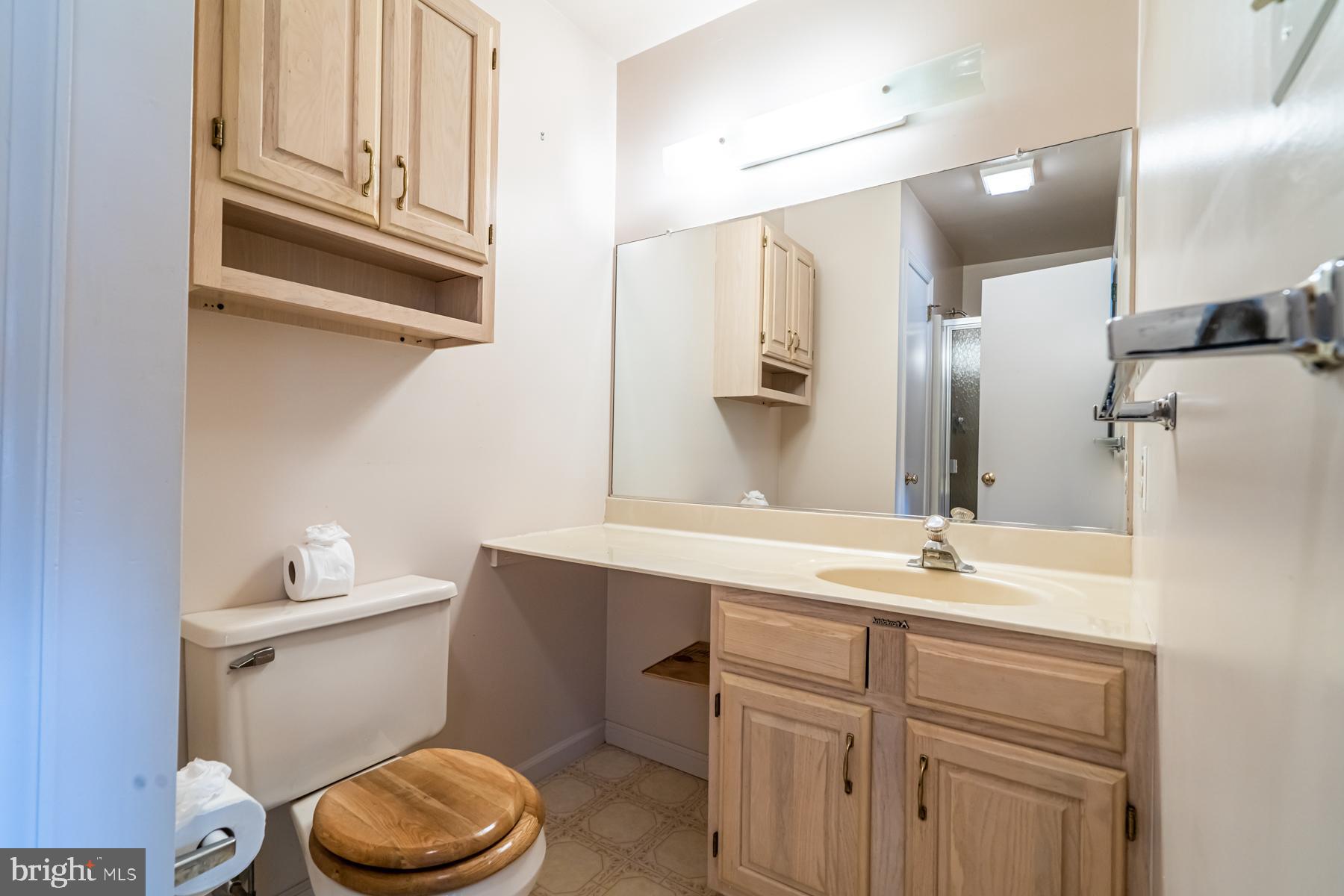 128 Deer Run Road Perkasie, PA 18944 - Photo 16 of 35 Master bath