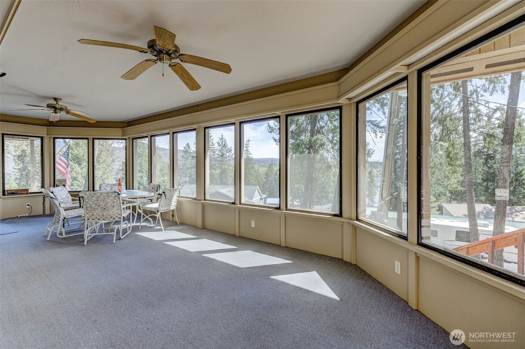 12220 South Lakeshore Road, Unit 77 Chelan, WA 98816 - Photo 16 of 35