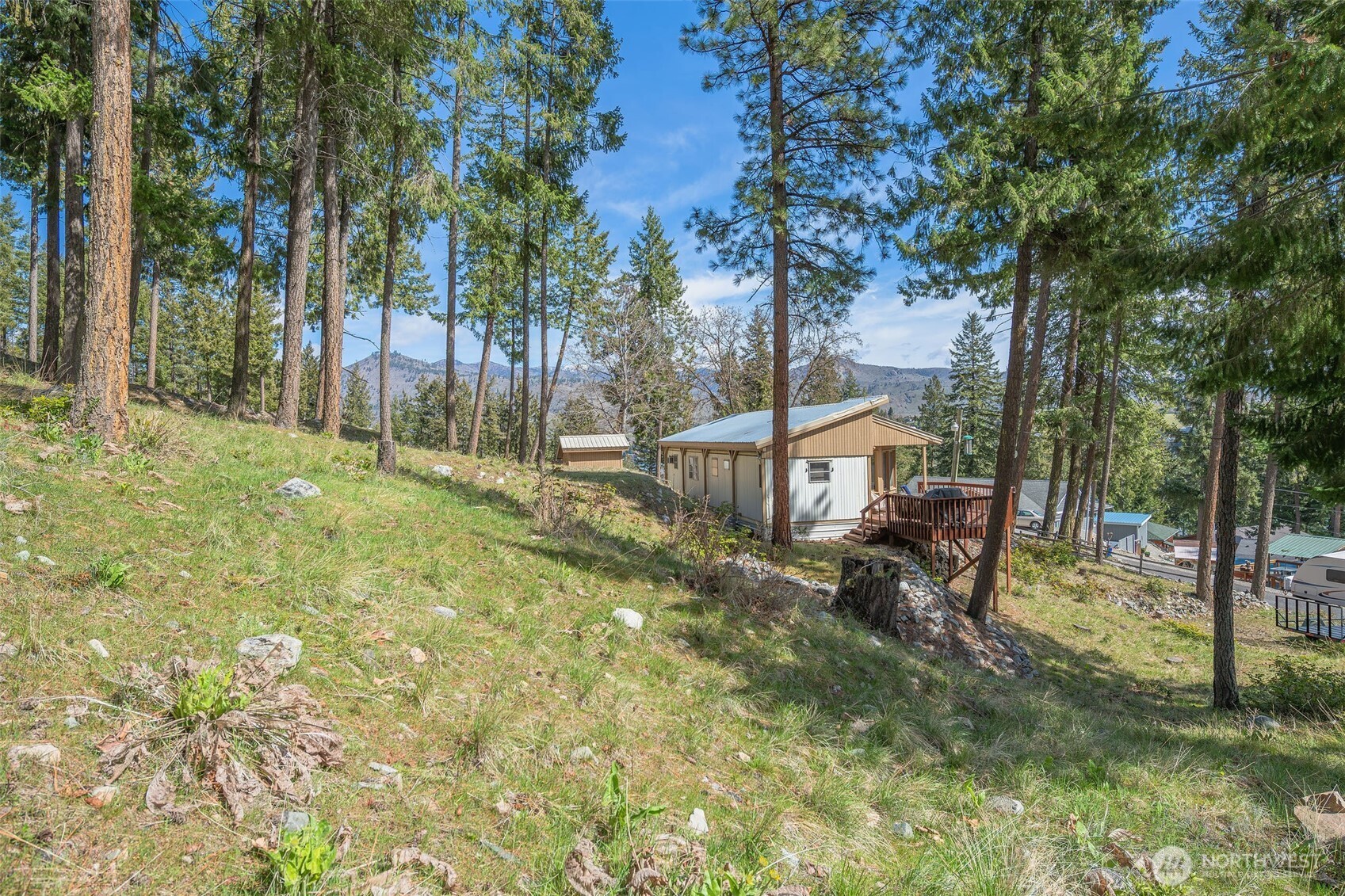 12220 South Lakeshore Road, Unit 77 Chelan, WA 98816 - Photo 23 of 35