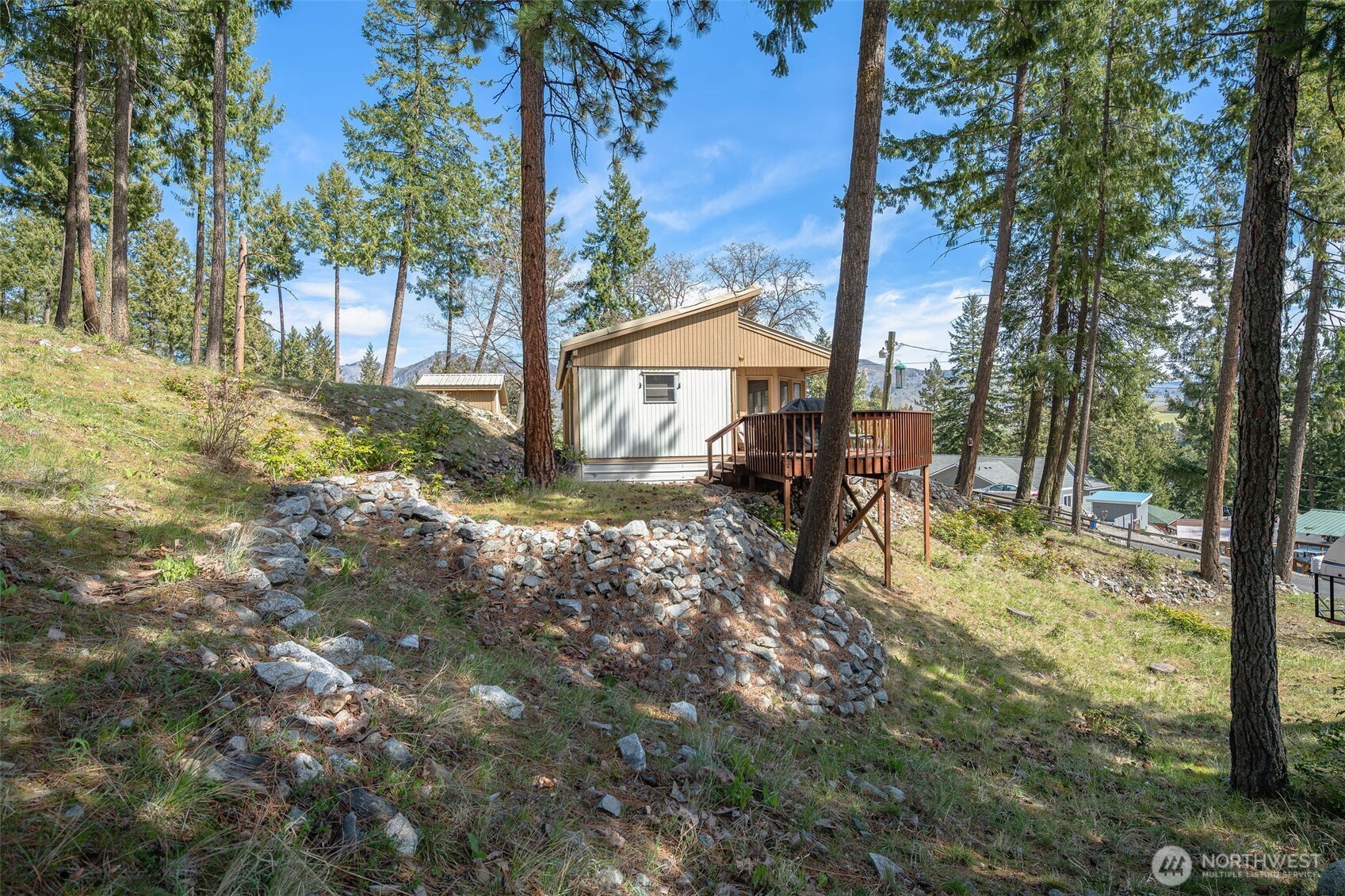 12220 South Lakeshore Road, Unit 77 Chelan, WA 98816 - Photo 24 of 35