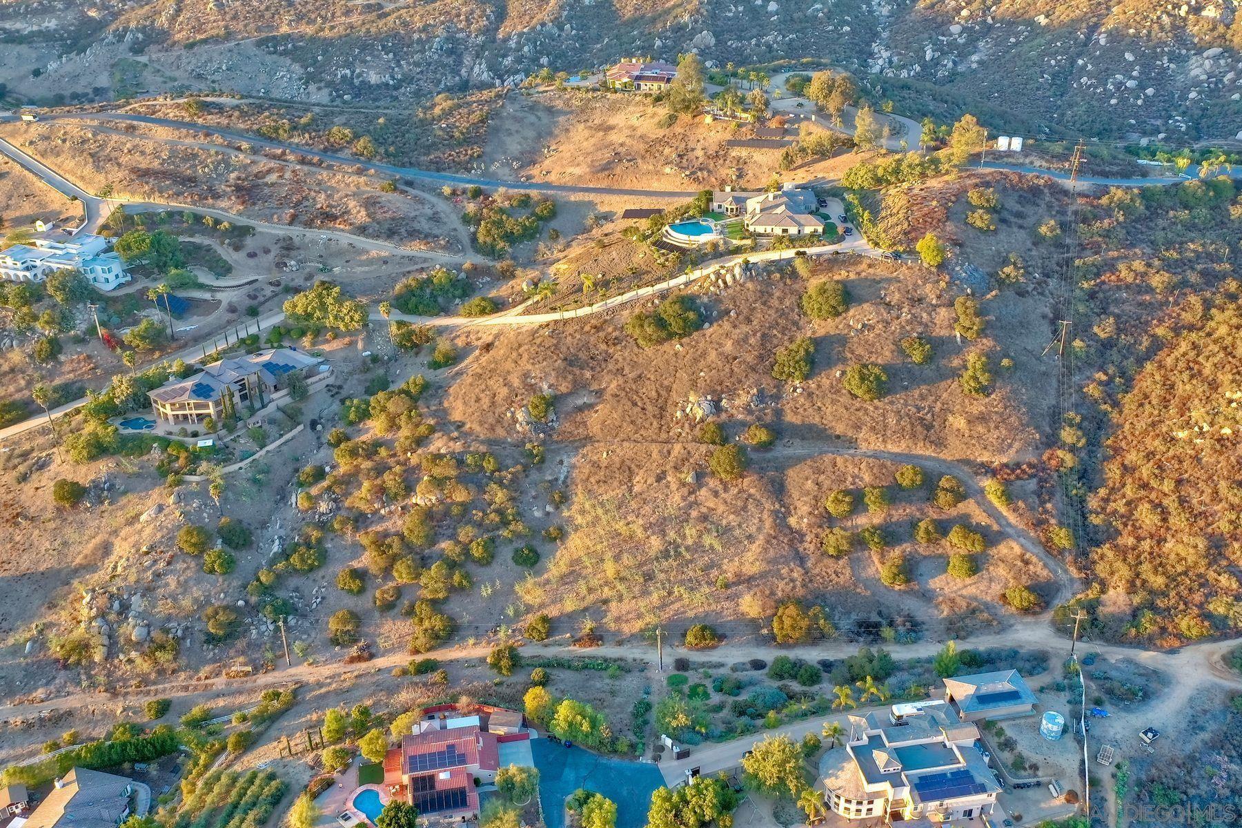 15414 Eastvale Road Poway, CA 92064 - Photo 5 of 19