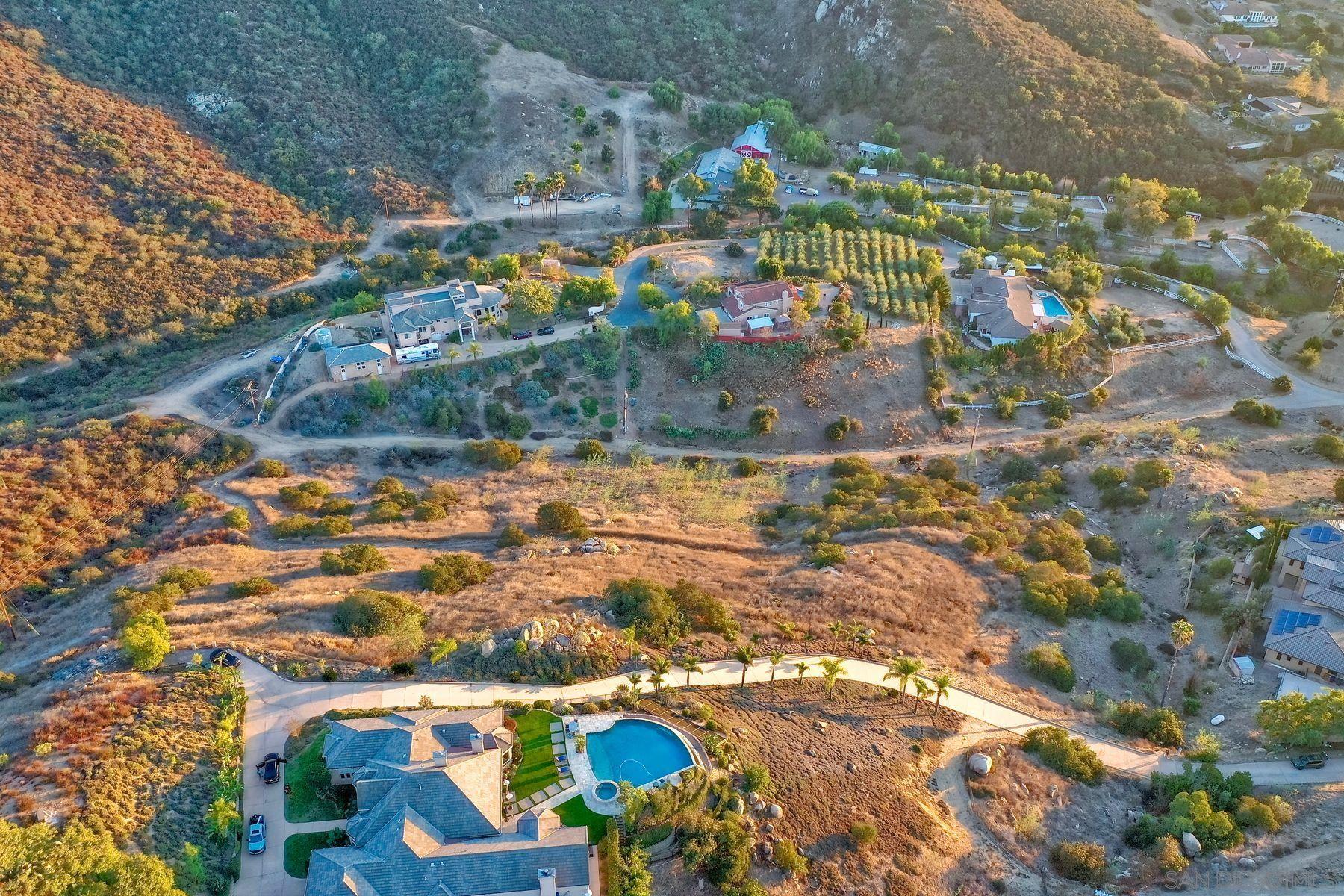 15414 Eastvale Road Poway, CA 92064 - Photo 9 of 19