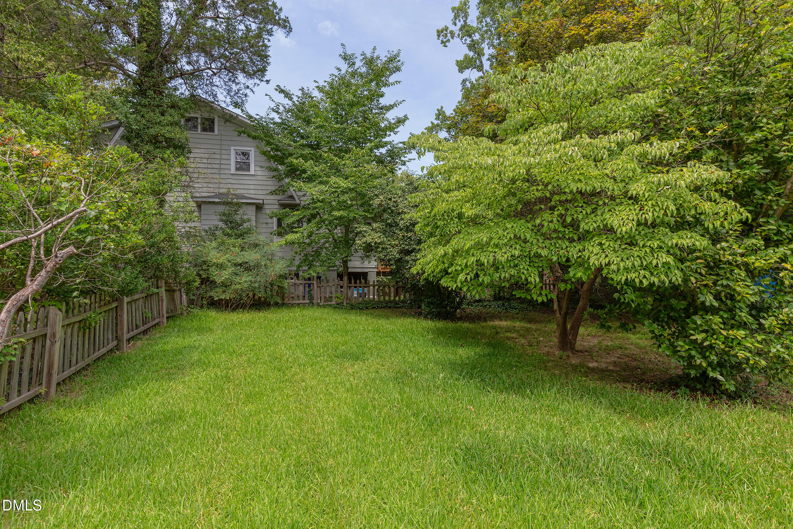 1925 Alexander Road Raleigh, NC 27608 - Photo 30 of 32 IMG_2421