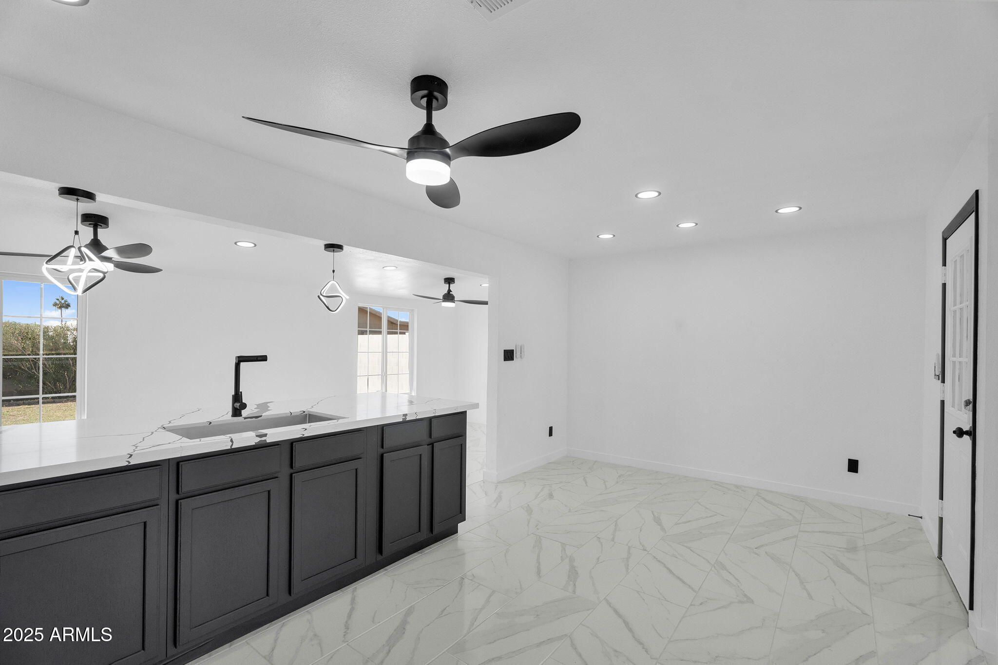 10908 North 88th Drive Peoria, AZ 85345 - Photo 11 of 42 11-web-or-mls-10908 N 88th Dr -17