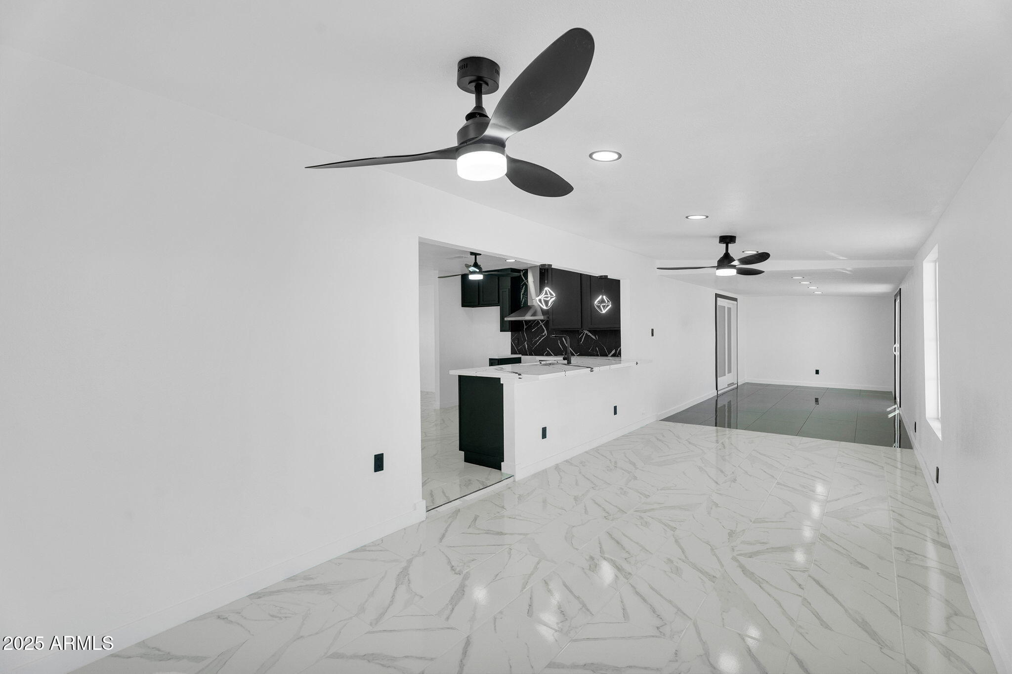 10908 North 88th Drive Peoria, AZ 85345 - Photo 16 of 42 16-web-or-mls-10908 N 88th Dr -19