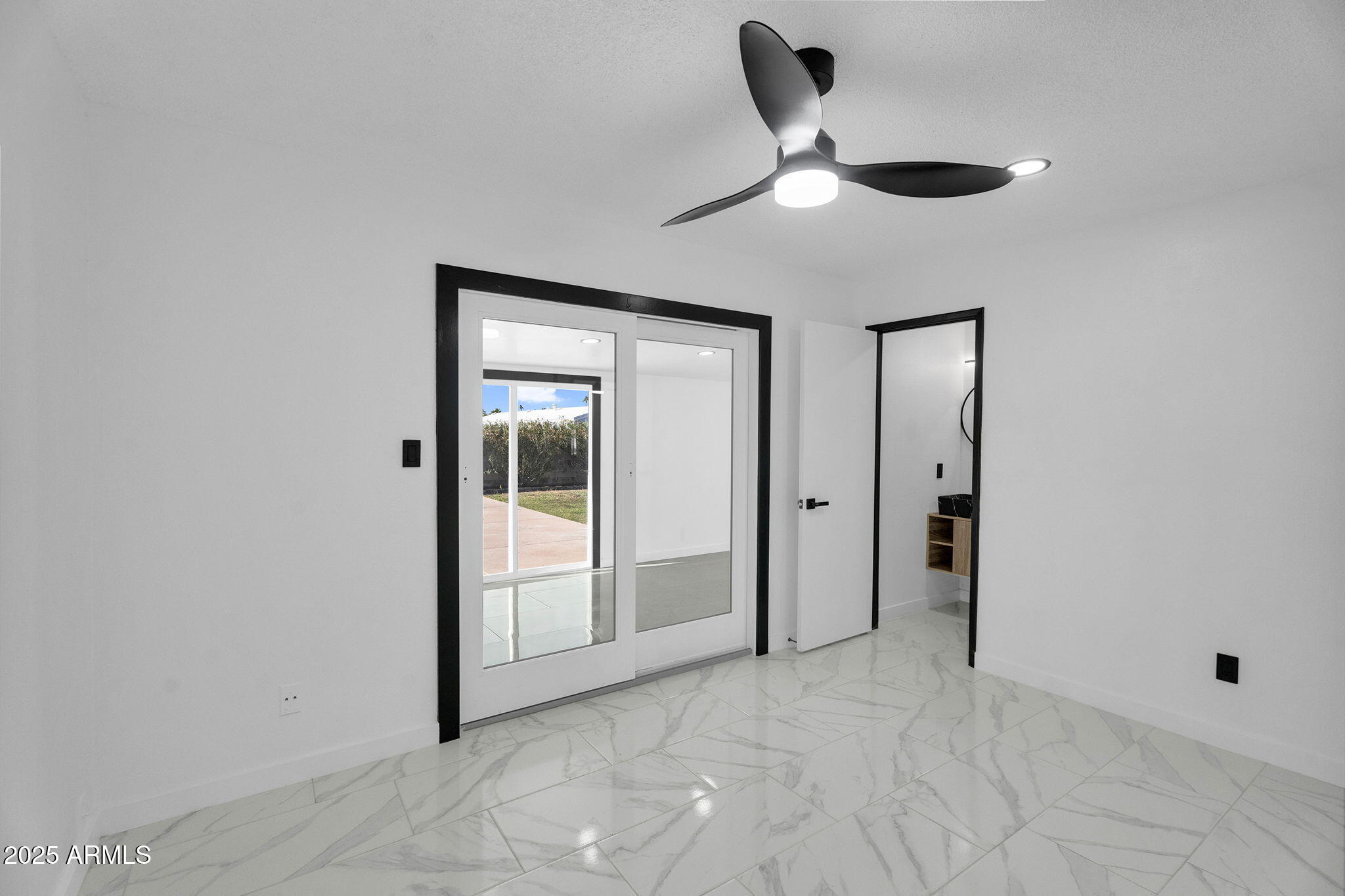 10908 North 88th Drive Peoria, AZ 85345 - Photo 22 of 42 22-web-or-mls-10908 N 88th Dr -22