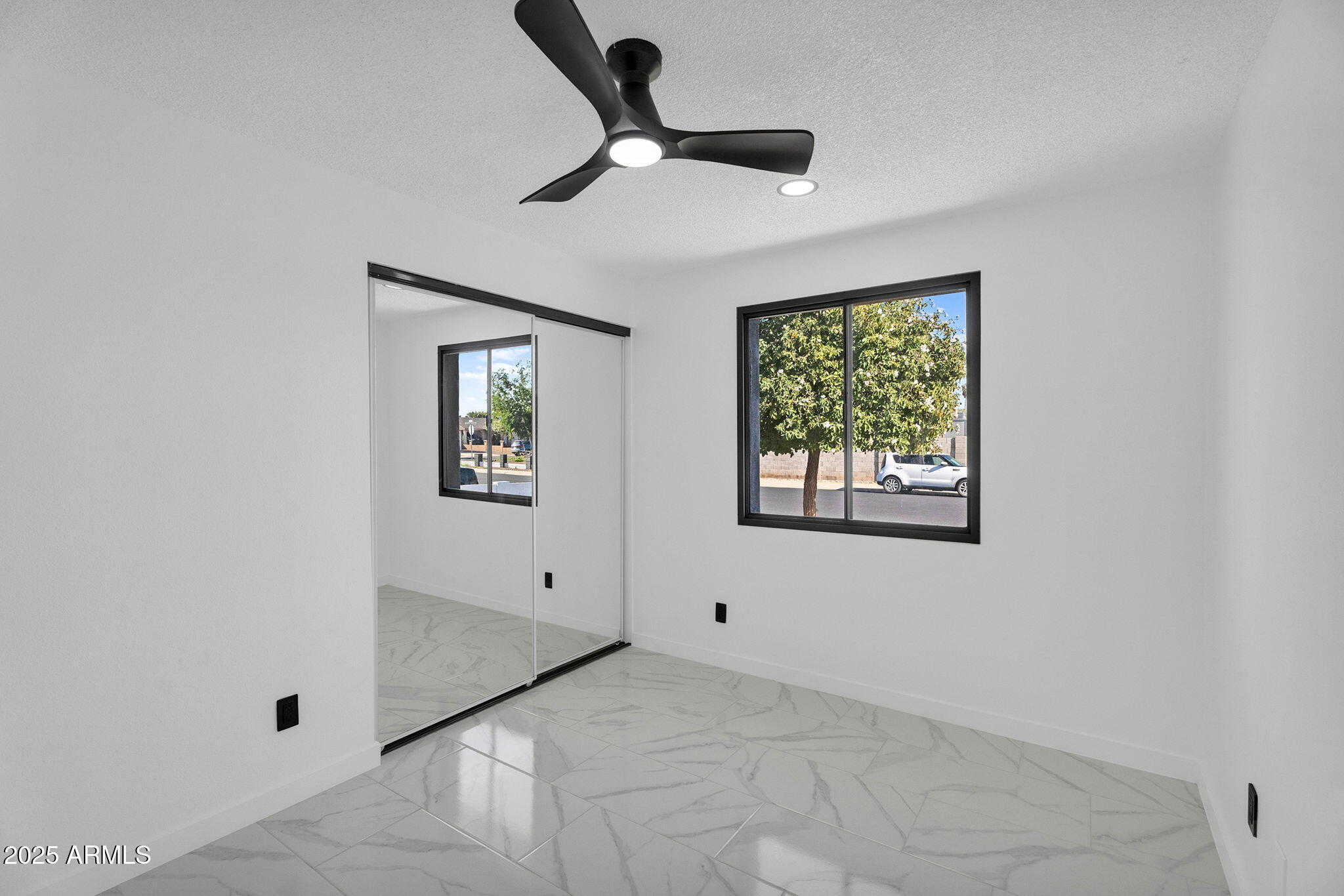 10908 North 88th Drive Peoria, AZ 85345 - Photo 27 of 42 27-web-or-mls-10908 N 88th Dr -28