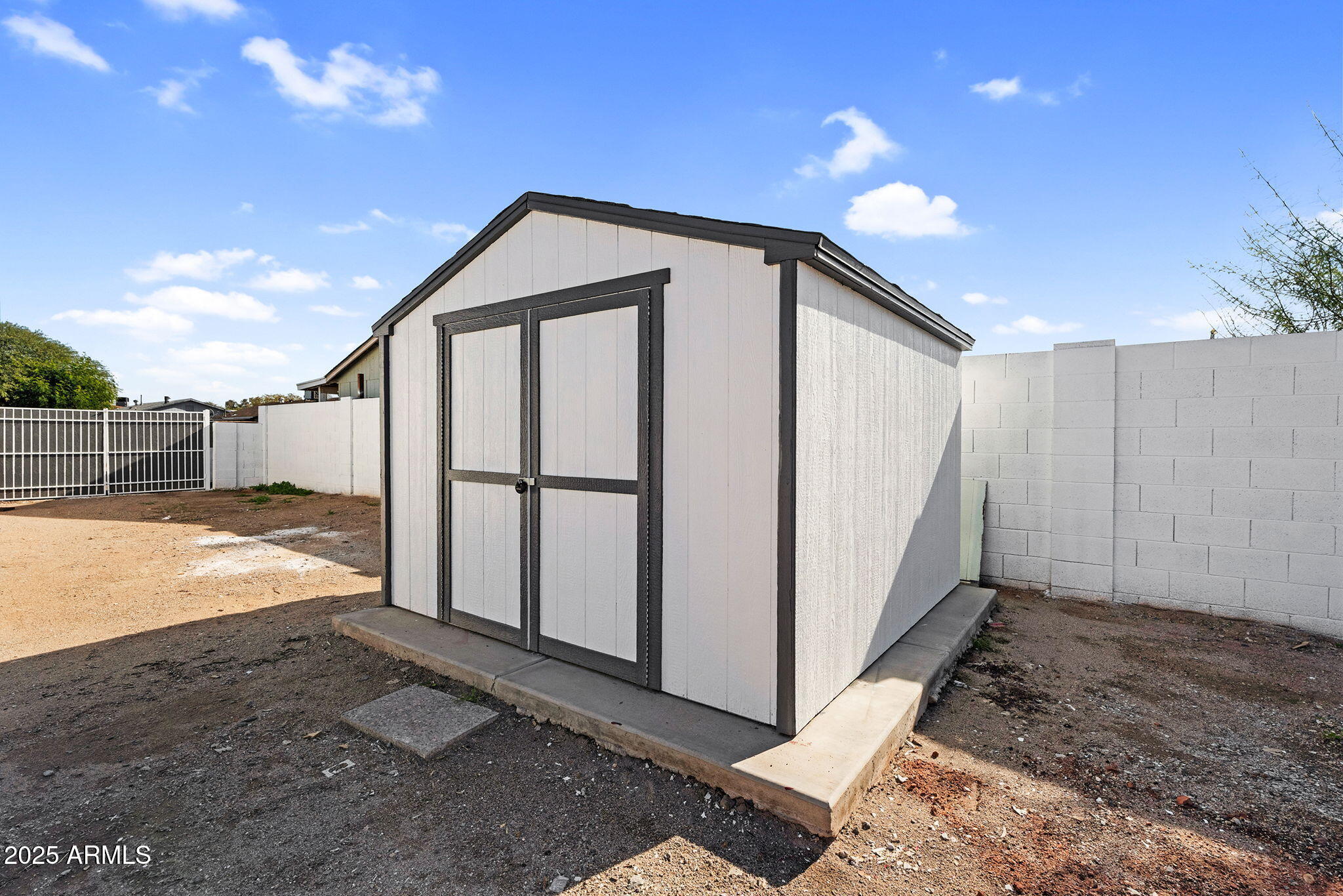 10908 North 88th Drive Peoria, AZ 85345 - Photo 40 of 42 40-web-or-mls-10908 N 88th Dr -41