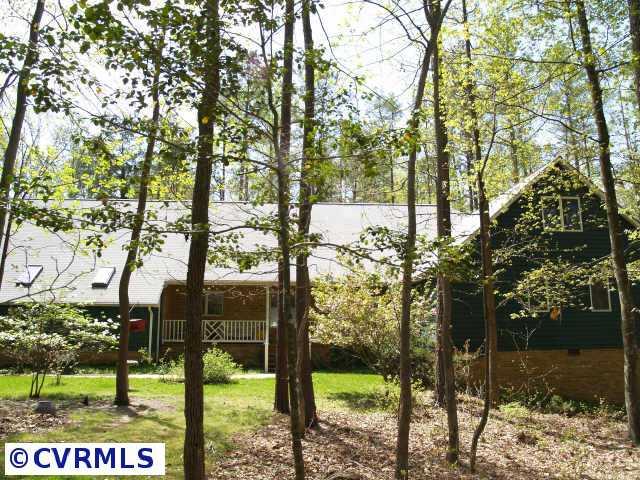 7800 Deer Run Road New Kent, VA 23124 - Photo 4 of 12 Gallery Image 4