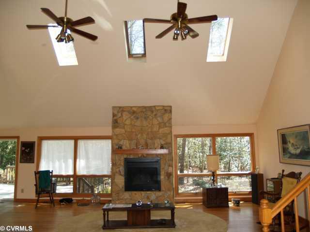 7800 Deer Run Road New Kent, VA 23124 - Photo 5 of 12 Gallery Image 5