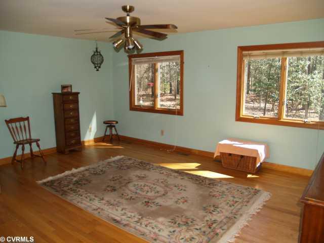 7800 Deer Run Road New Kent, VA 23124 - Photo 10 of 12 Gallery Image 10