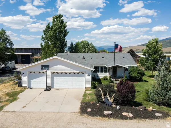 $999,999 | 91 Highway 35, Kamas, UT 84036