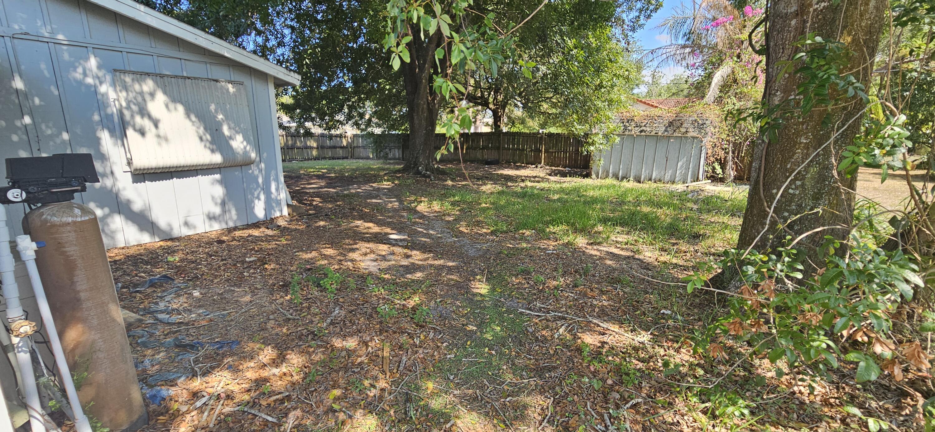 340 San Marino Road Southwest Palm Bay, FL 32908 - Photo 12 of 16 20240607_161319