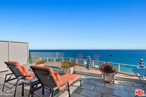$2,075,000 | 27400 Pacific Coast Highway, Unit 108, Malibu, CA 90265
