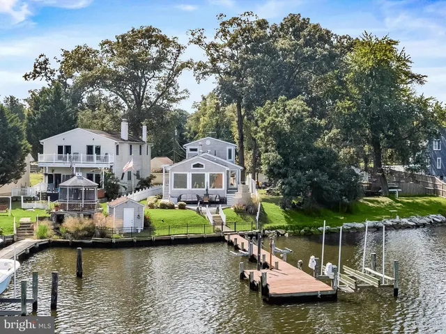 $850,000 | 8138 Forest Glen Drive, Pasadena, MD 21122