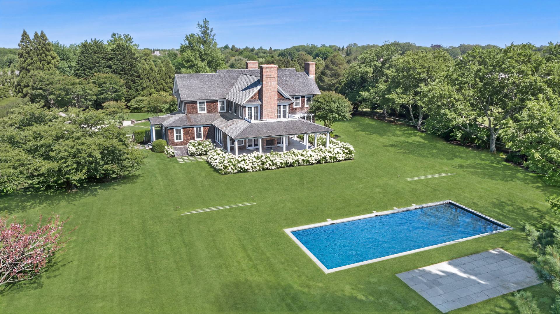 53 Matthews Lane Bridgehampton, NY 11932 - Photo 2 of 50