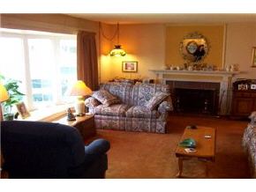 336 West Haven Road Manchester, NH 03104 - Photo 2 of 5