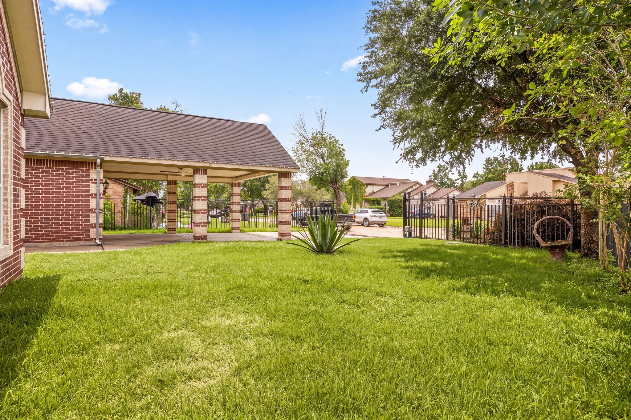 600 Riverbend Street Baytown, TX 77521 - Photo 21 of 26