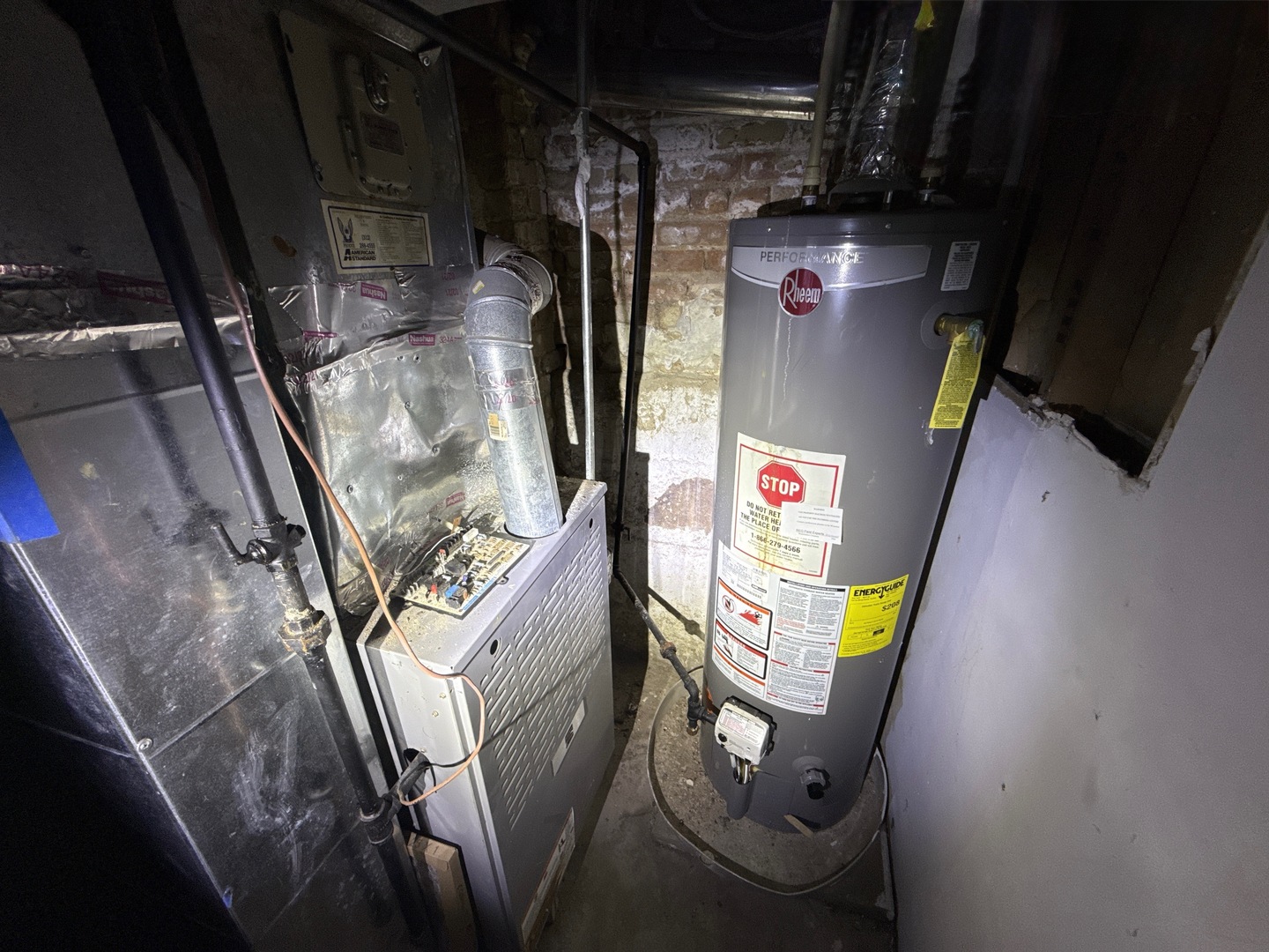 10721 South Prairie Avenue Chicago, IL 60628 - Photo 13 of 14 a view of water heater room