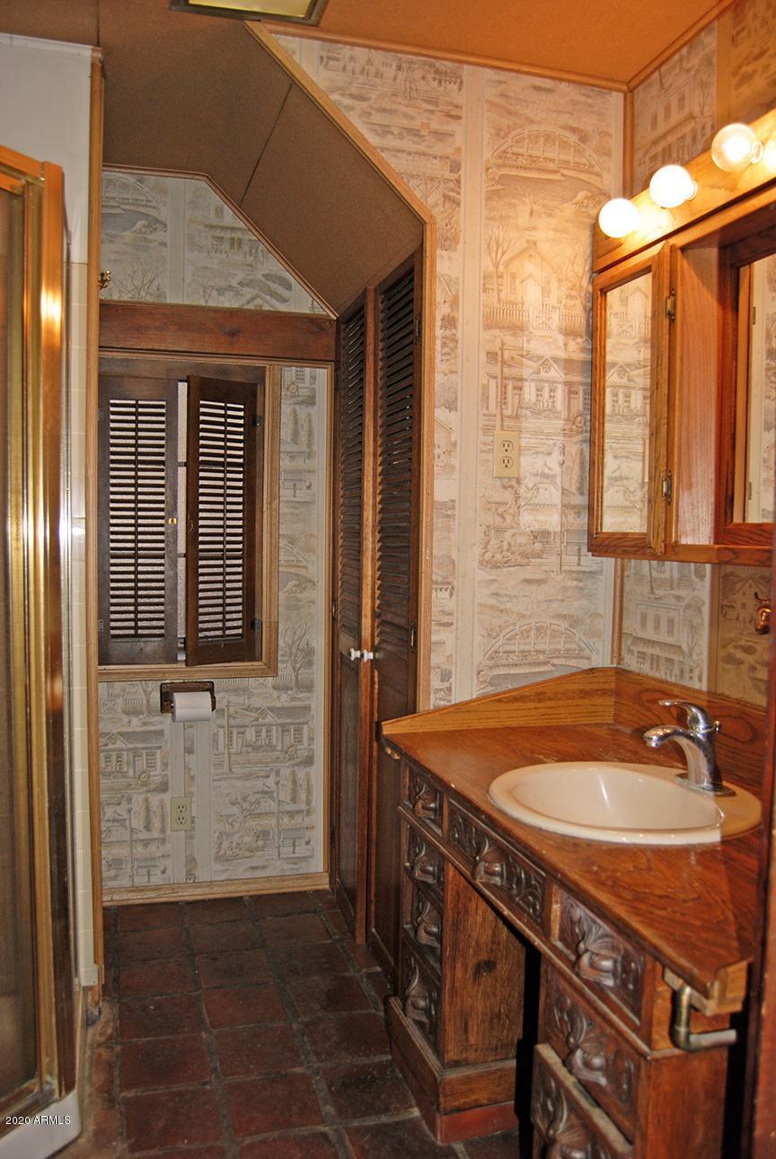 915 West Rim View Road Payson, AZ 85541 - Photo 7 of 16 Bathroom Sink LO res