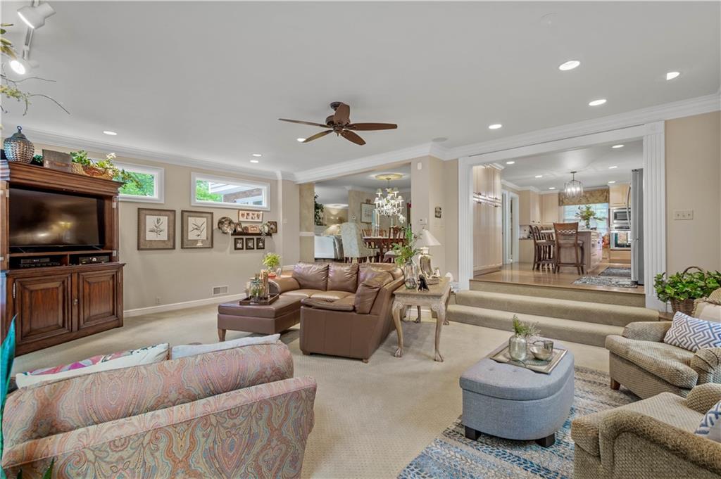 152 Boxfield Road Pittsburgh, PA 15241 - Photo 18 of 50 Gallery Image 18